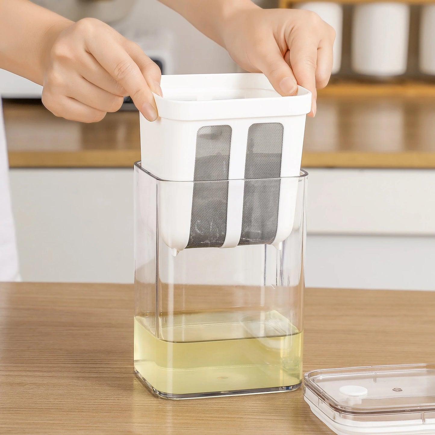 Multifunctional Yogurt / Curd & Cheese Strainer